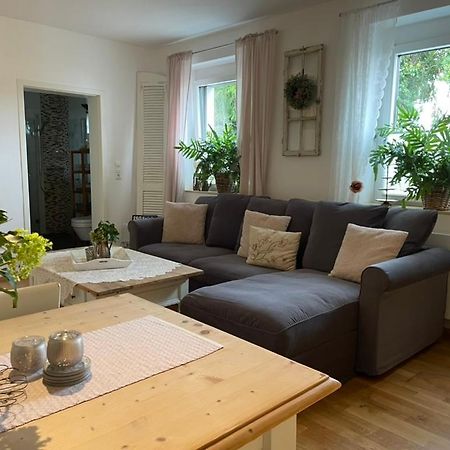 Gemuetliche Ferienwohnung In Edesheim An Der Weinstrasse Luaran gambar