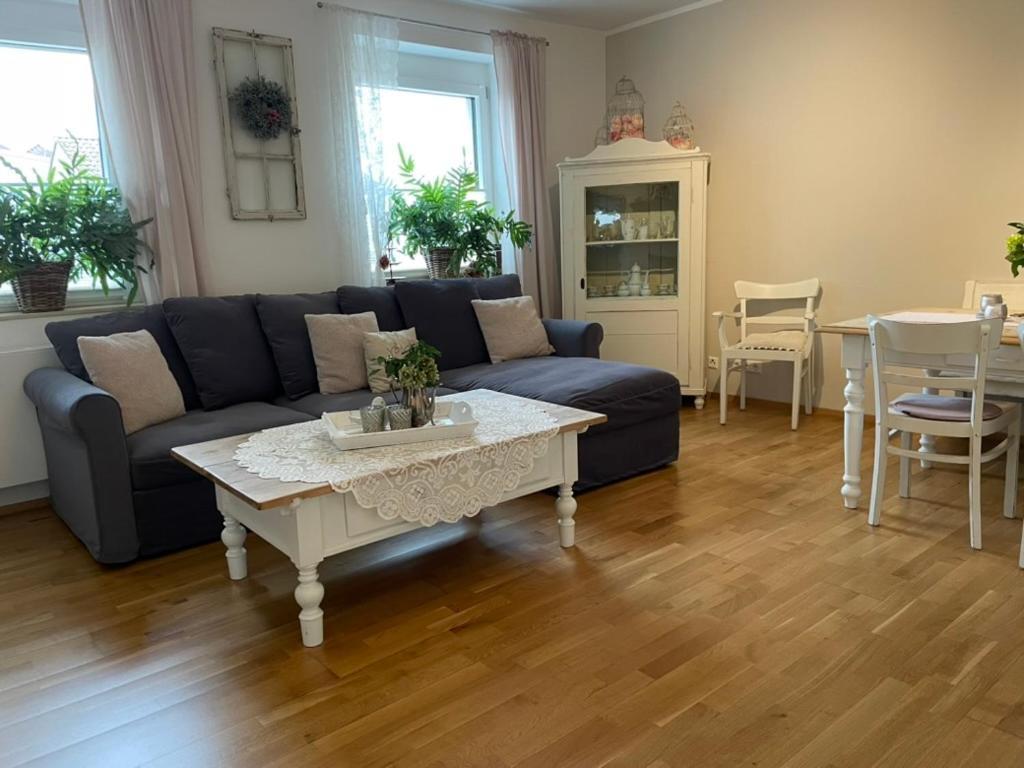 Gemuetliche Ferienwohnung In Edesheim An Der Weinstrasse Luaran gambar